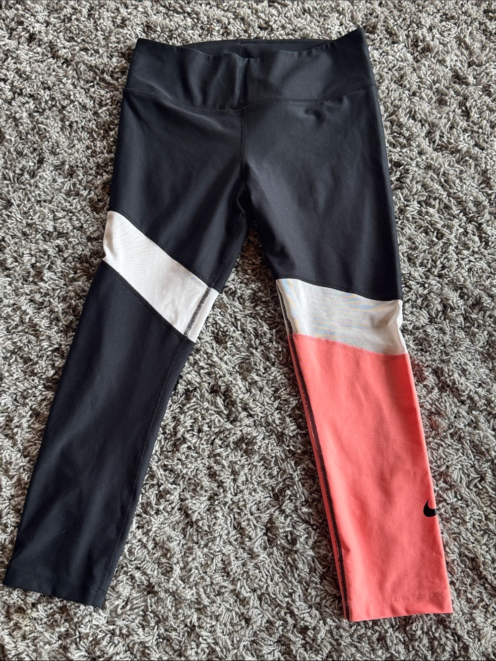 Women’s Colorblock Performance Leggings - Black and Coral